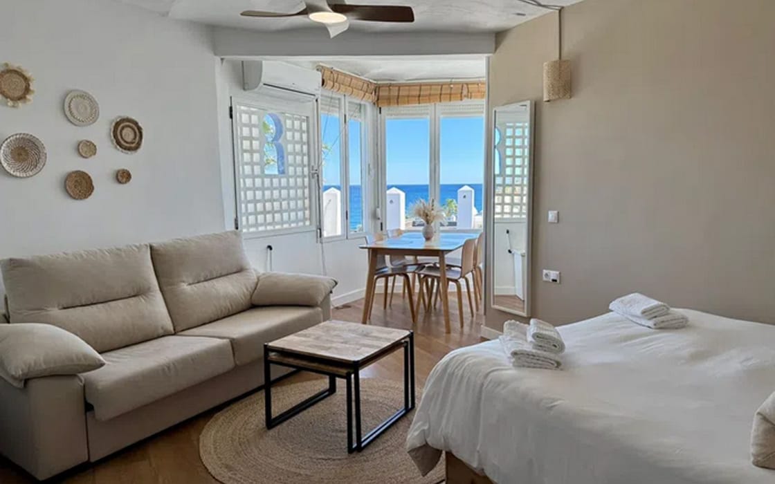 Modernes Strand-Penthouse mit Panorama-Meerblick an der Costa de Almería für 150.000€