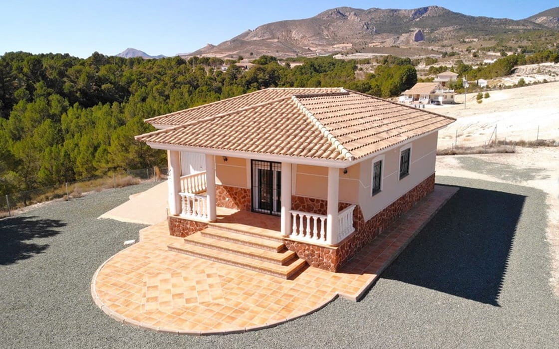 Idyllische Villa mit 2 Hektar Land & Bergblick in Murcia für 179.990€