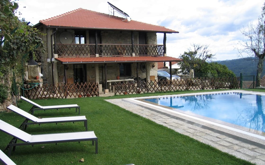 Landvilla mit laufendem Airbnb-Business in Zentralportugal für 415.000€