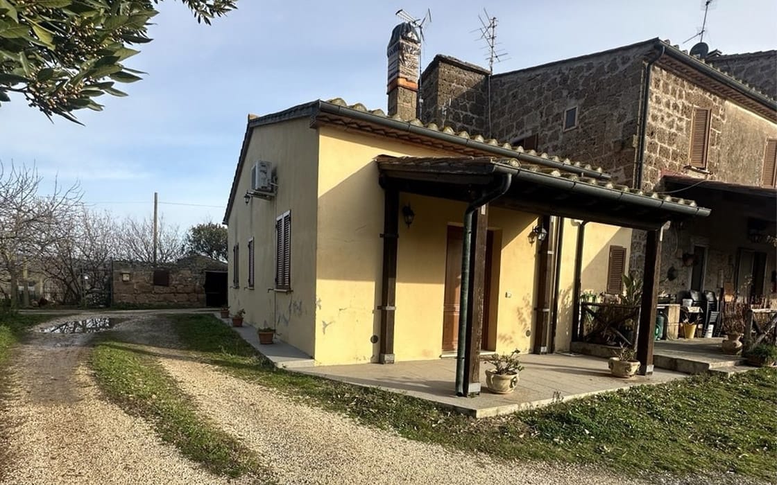 Charistmatisches Rustico mit privatem Portico in der Toskana für 42.000€