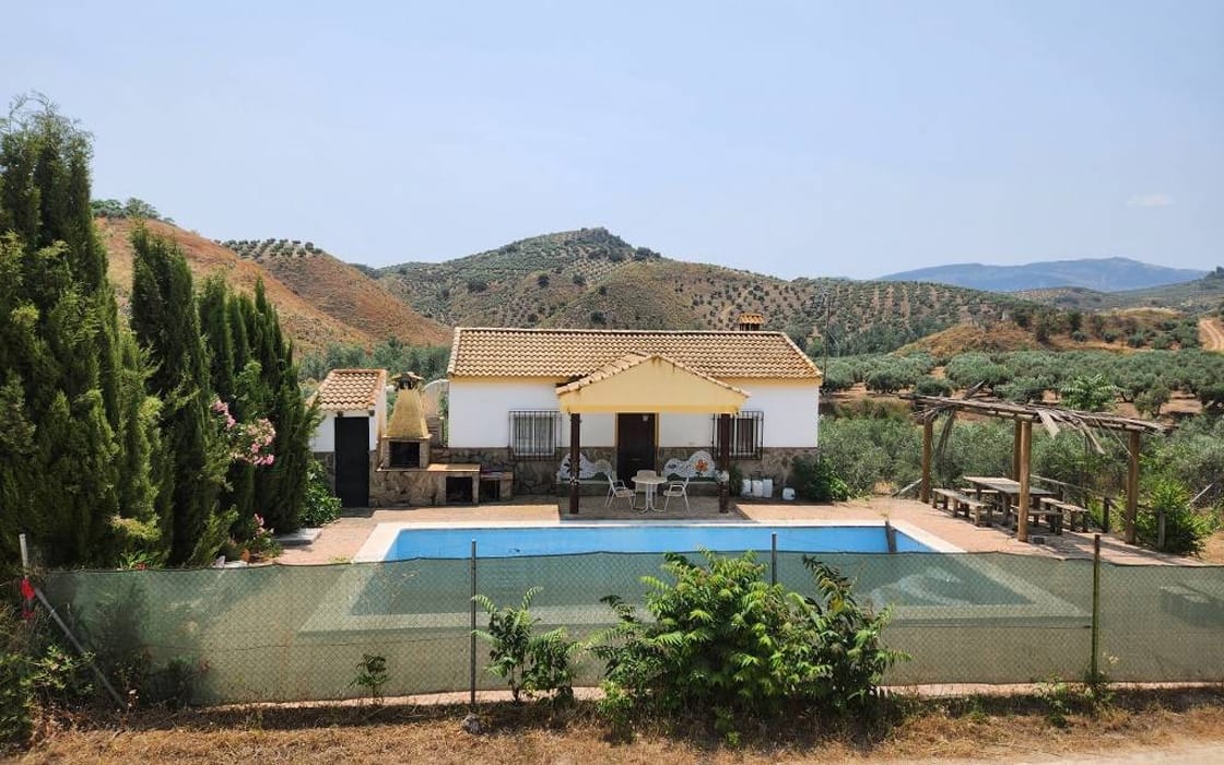 Vielseitiges Landhaus mit Pool & separatem Gästehaus in Andalusien für 120.000€