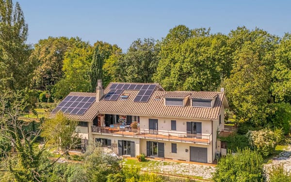 Energieeffiziente Villa mit 6.500 m² Park im Latium für 265.000€