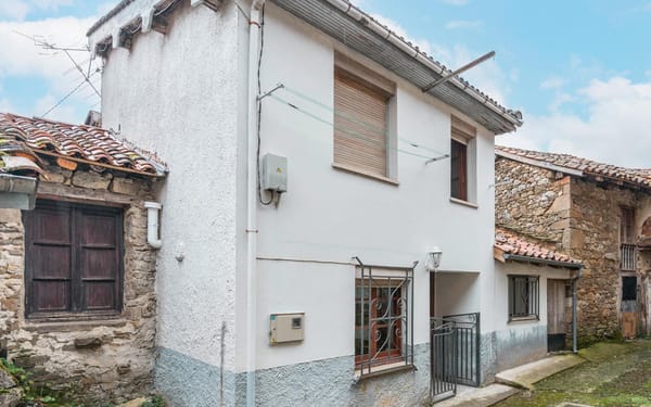 [VERKAUFT] Idyllisches Dorfhaus am Naturpark in Asturien für 40.000€