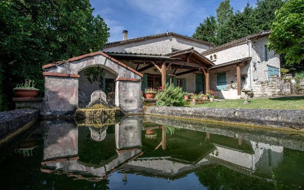 Historisches Bauernhaus mit 11.000m² Land & Pool im Tarn-et-Garonne für 265.000€
