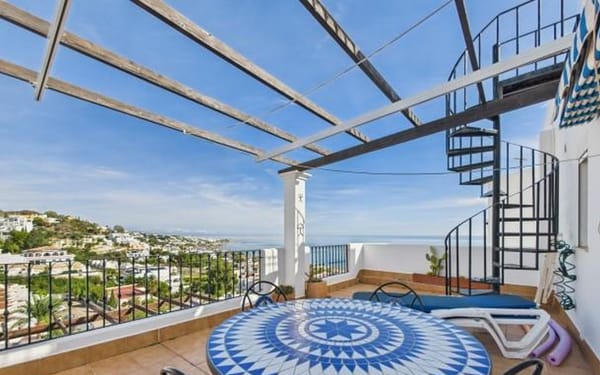 Mini-Penthouse mit privater Dachterrasse in Andalusien für 165.000€