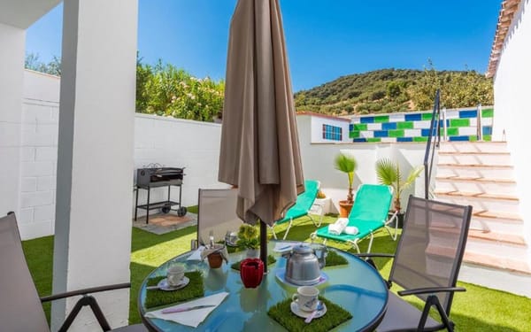 Charmantes Dorfhaus mit privatem Pool in Andalusien für 140.000€